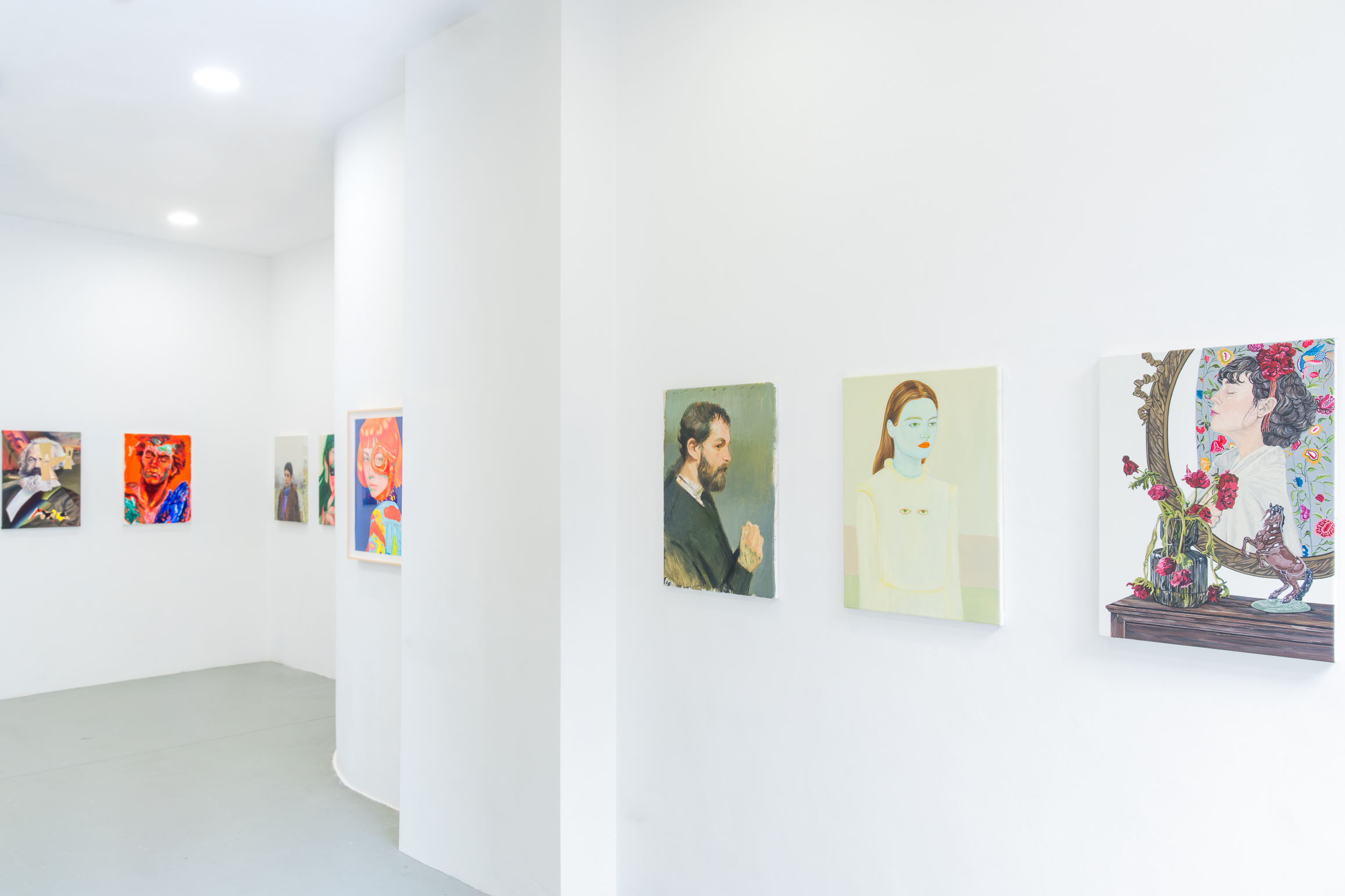 ERRETRATU-02_SC GALLERY_01_